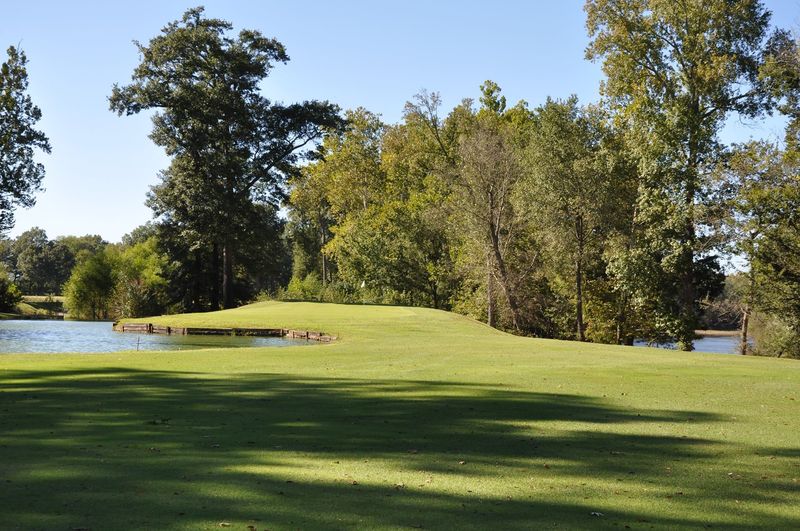 River Oaks Golf Club