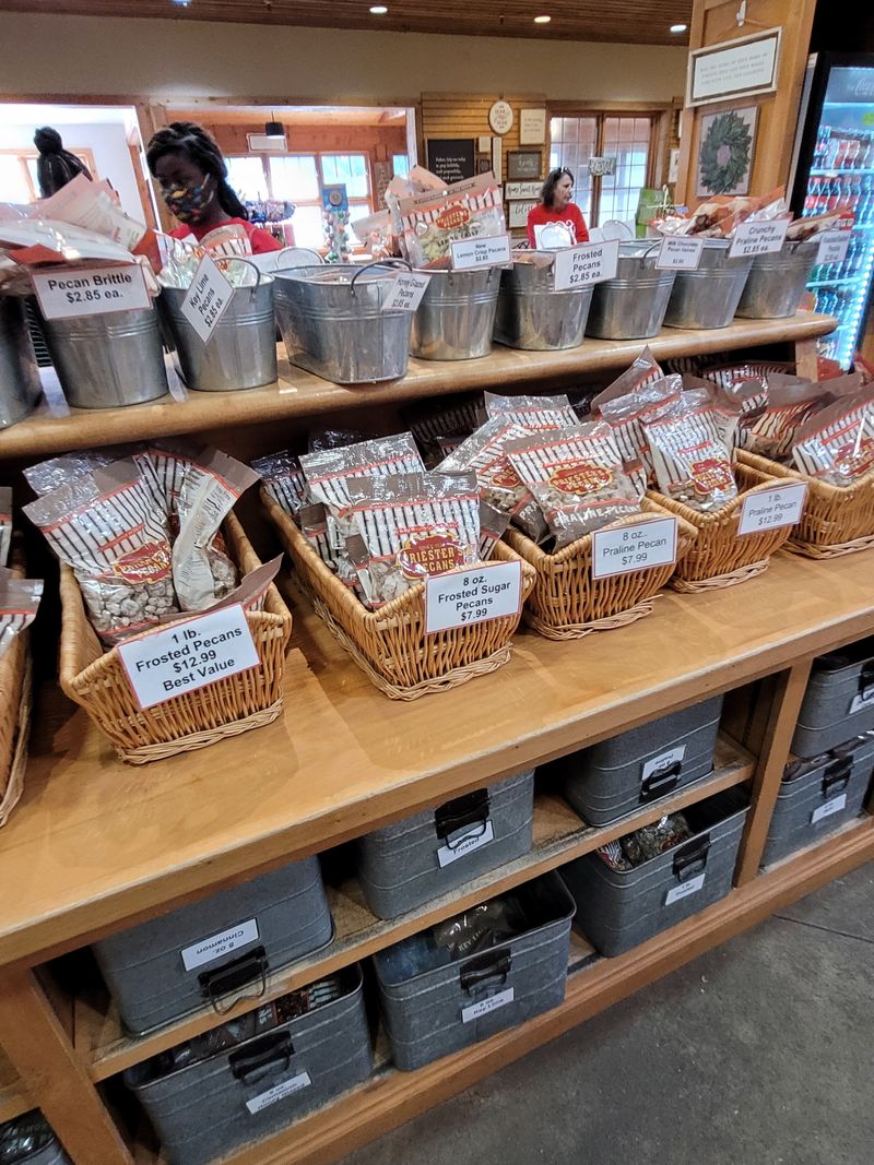 Gifts and shipping: making Southern sweetness travel-ready