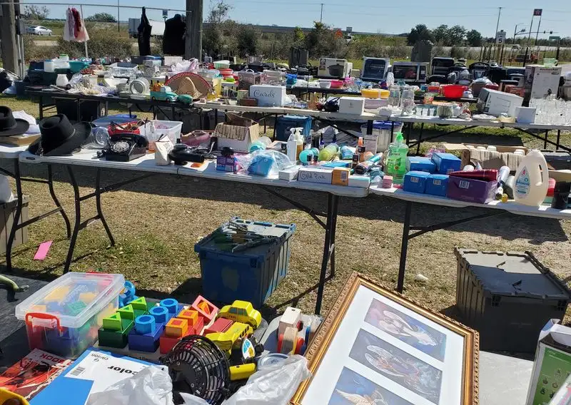 Vintage, antiques, and oddities