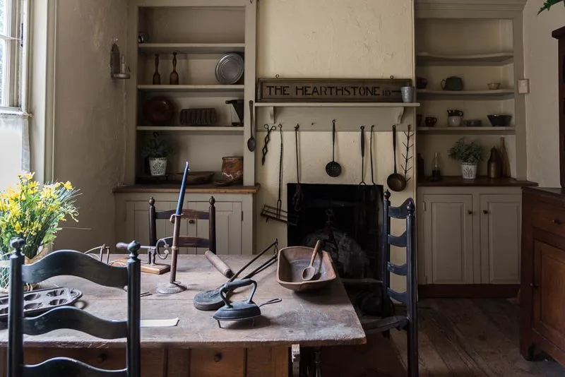 Inside the Elfreth's Alley Museum