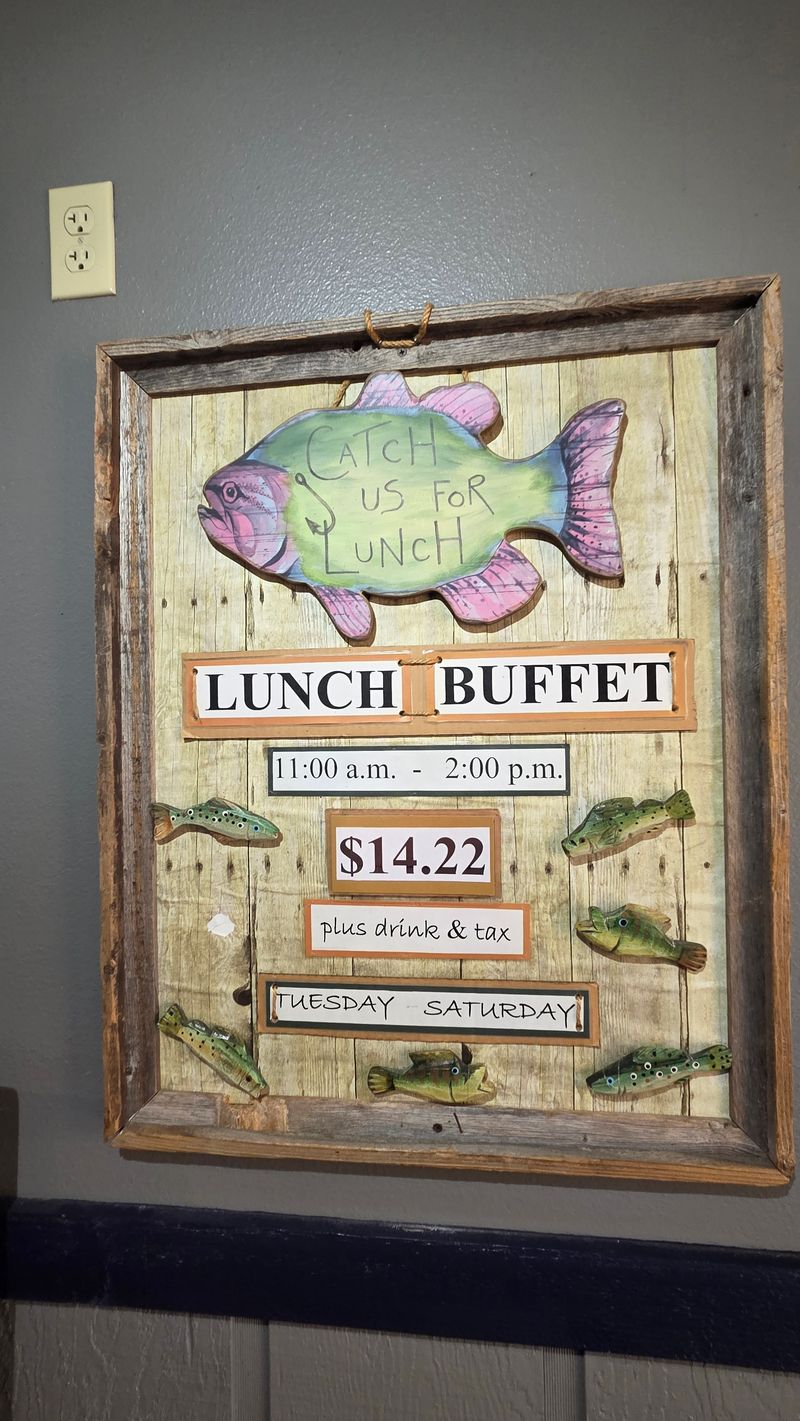 Visitor Snapshot: Hours, Phone, and Seating