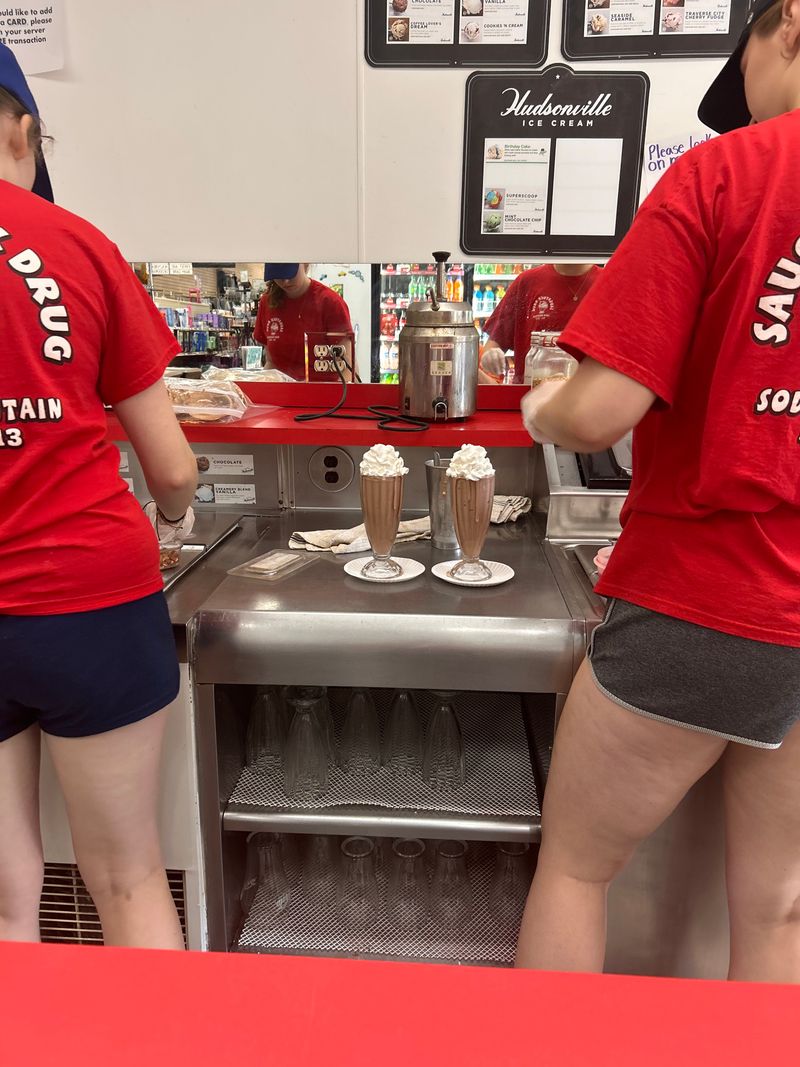 Saugatuck Drugstore Soda Fountain &ndash; Saugatuck, MI