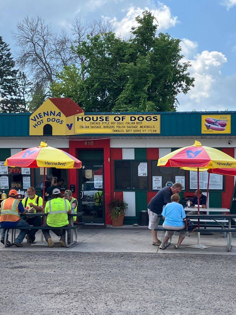 House Of Dogs &mdash; Eagle River, WI