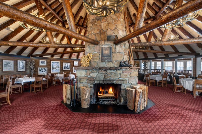 A Cozy Lodge Atmosphere That Feels Like a Winter Retreat