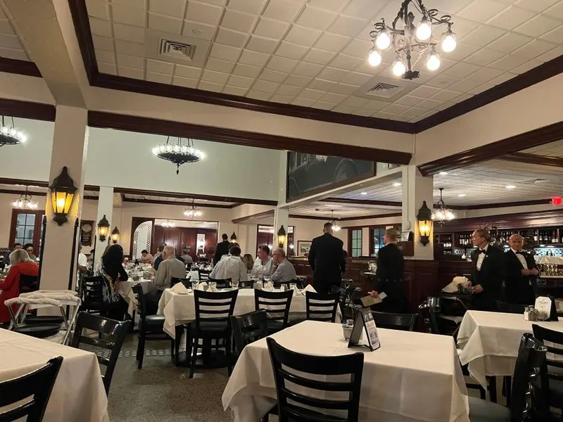 Service, Tradition, and That Old Florida Feel