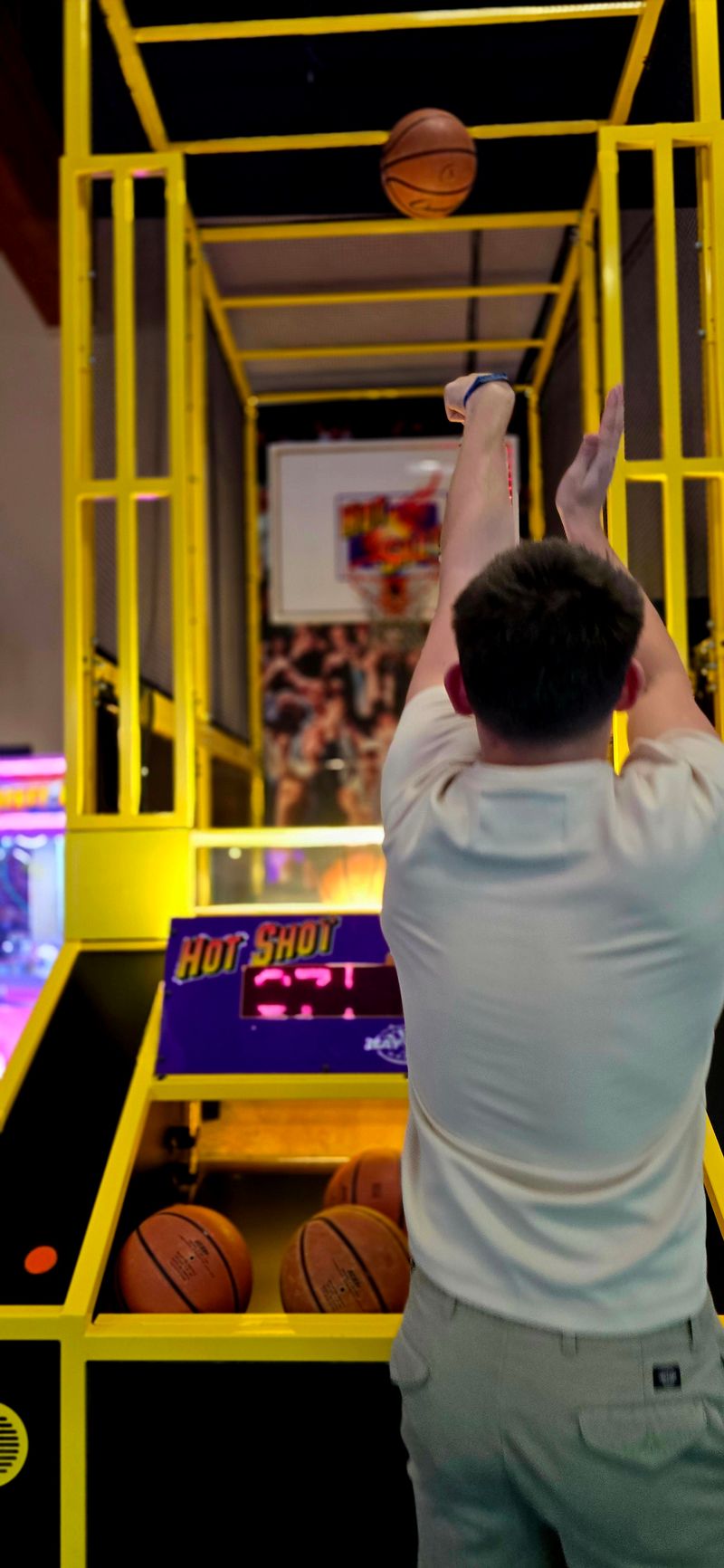 Basketball Hoops Challenge