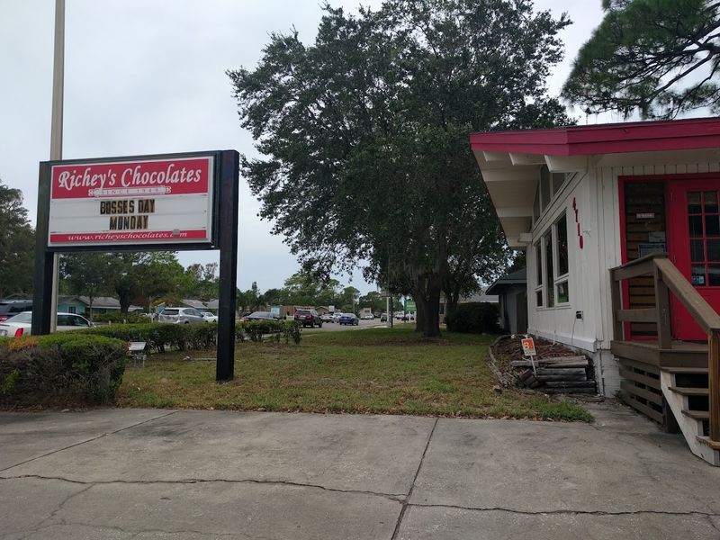 Richey's Chocolates - Bradenton