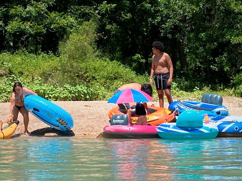 Tubing The San Marcos Bend