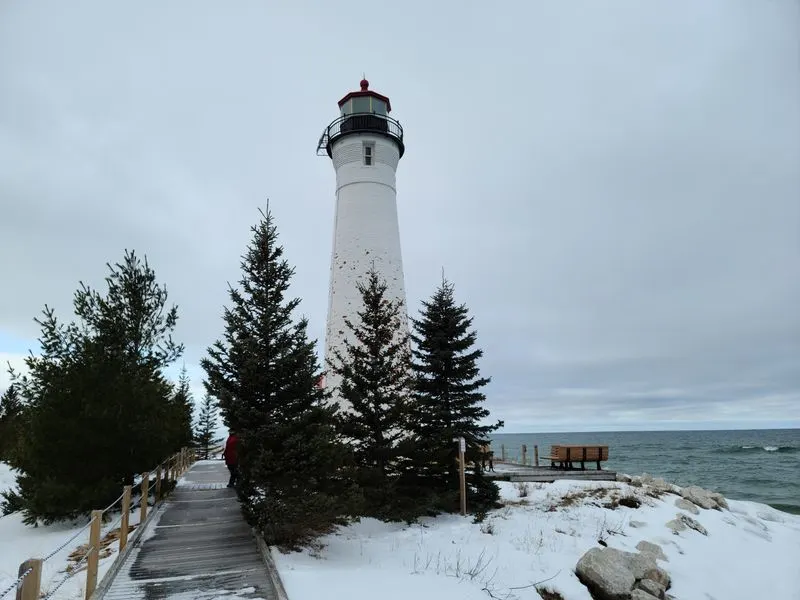 Weather And Seasons: Reading Superior&rsquo;s Mood