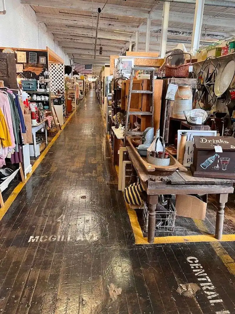 More Than Shopping &mdash; It Is an Experience