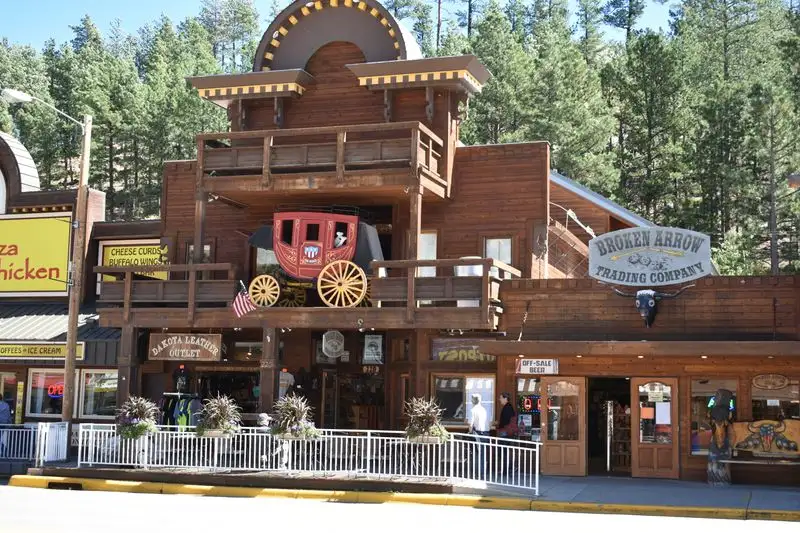 Best time to visit and crowd tips