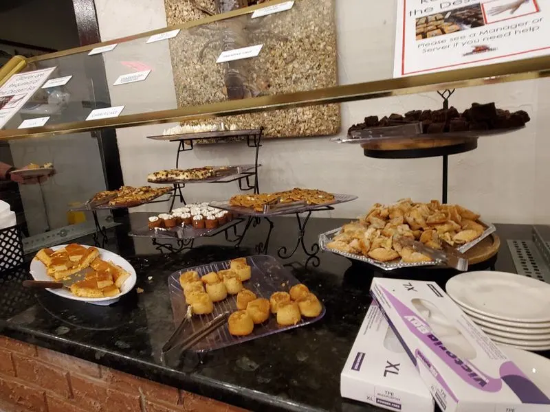 Dessert Bites and Sweet Finish