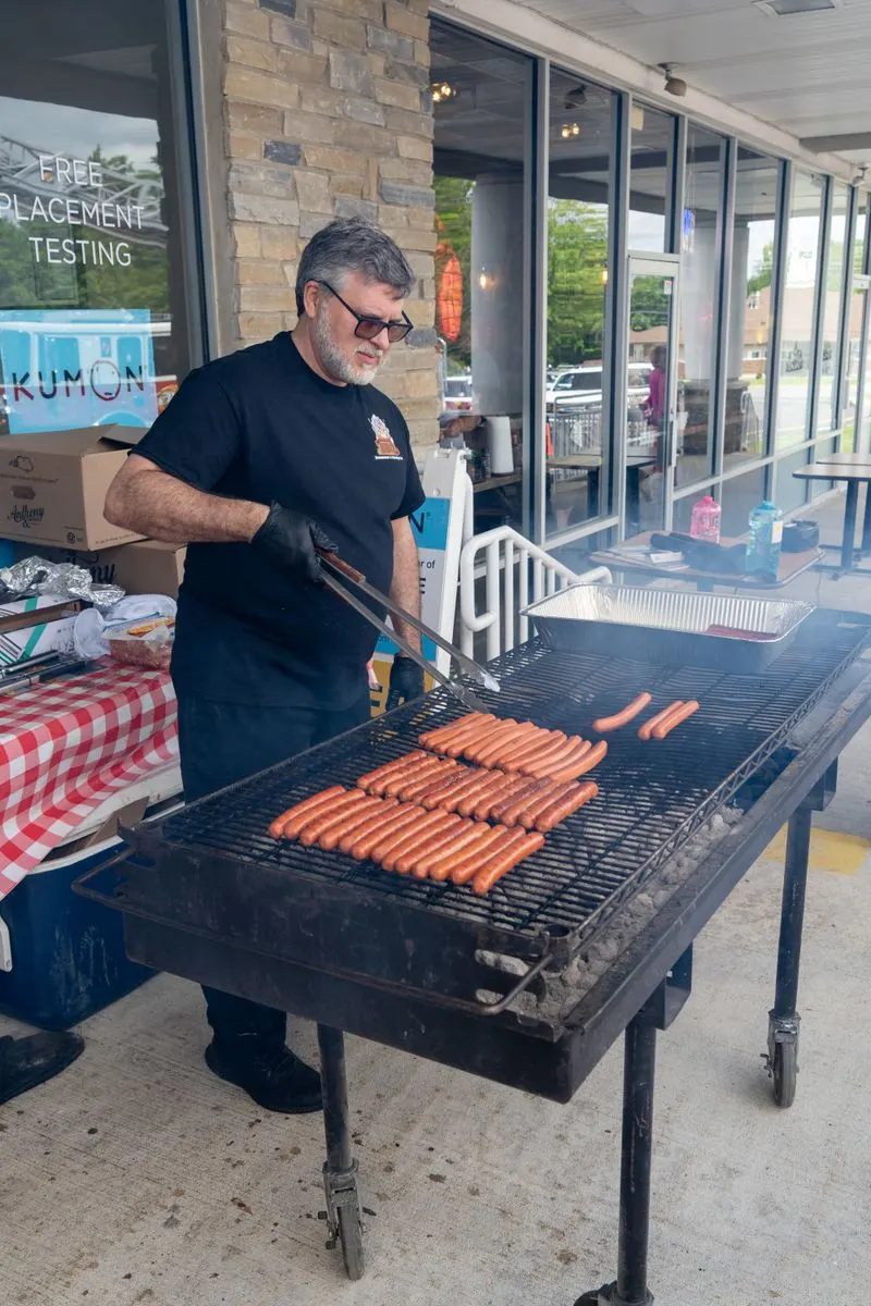 Jalapeno Cheddar Sausage: Snappy, Juicy, Perfect Heat