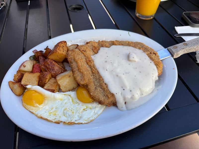 Mountain Oaks Cafe &mdash; Oakhurst, CA