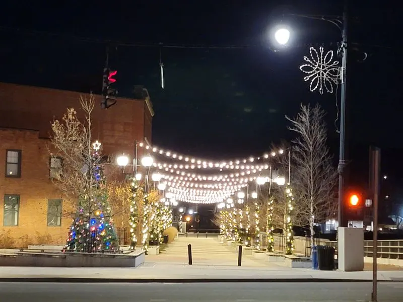 Safety, community vibe, and neighborliness