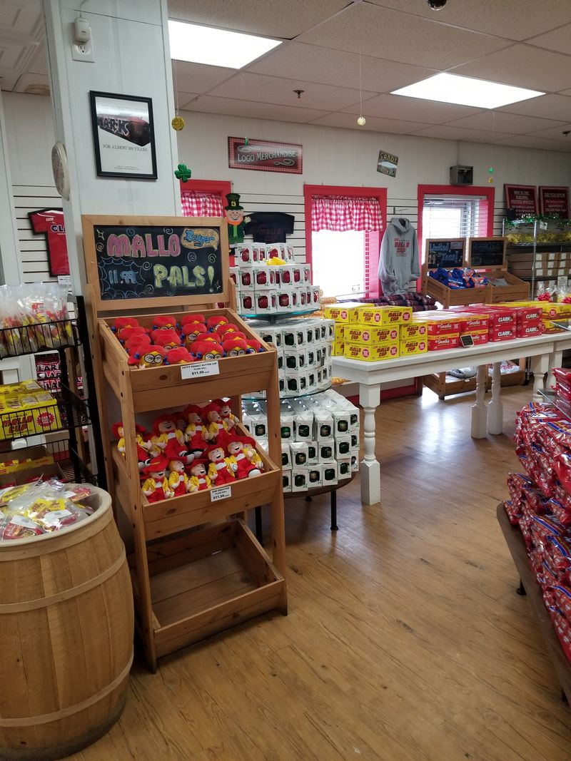 Budget strategies: mix, match, and stretch your sweet tooth