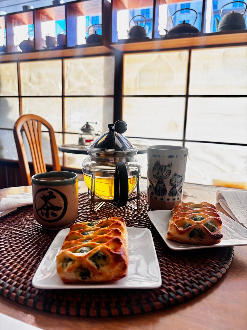 The Path of Tea &mdash; Houston