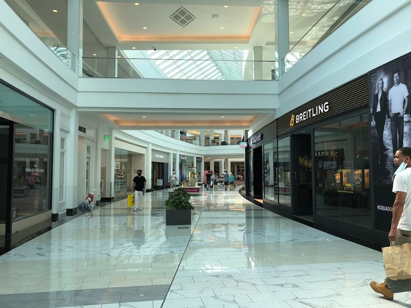 Why You Simply Cannot Finish This Mall in One Day