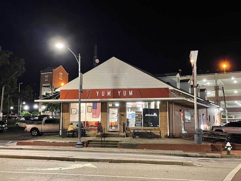 Yum Yum Better Ice Cream & Hot Dogs &ndash; Greensboro