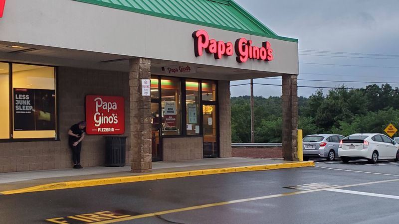 Papa Gino&rsquo;s &mdash; Multiple, MA