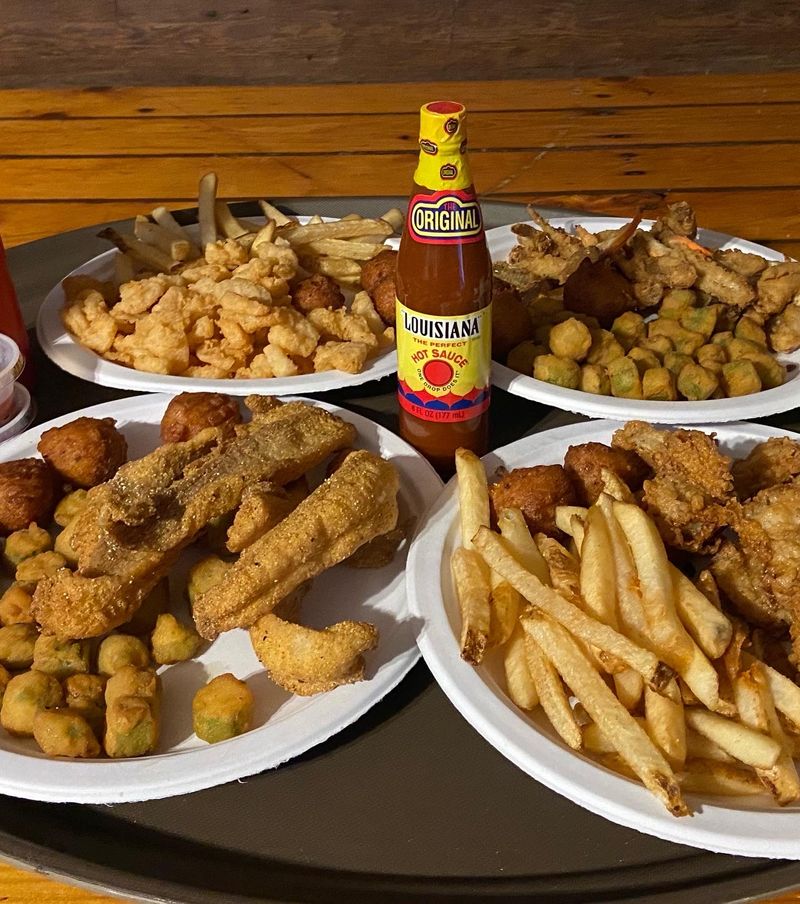 What to order: plates, portions, and crowd pleasers