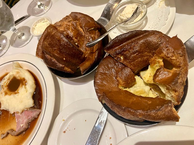 Yorkshire Pudding and Au Jus Essentials