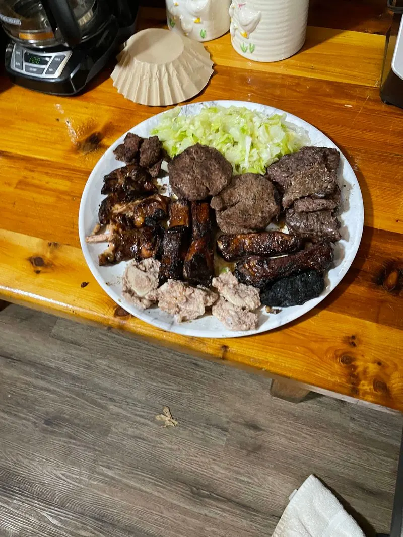 Breakfast and Community Kitchen: How Dining Works