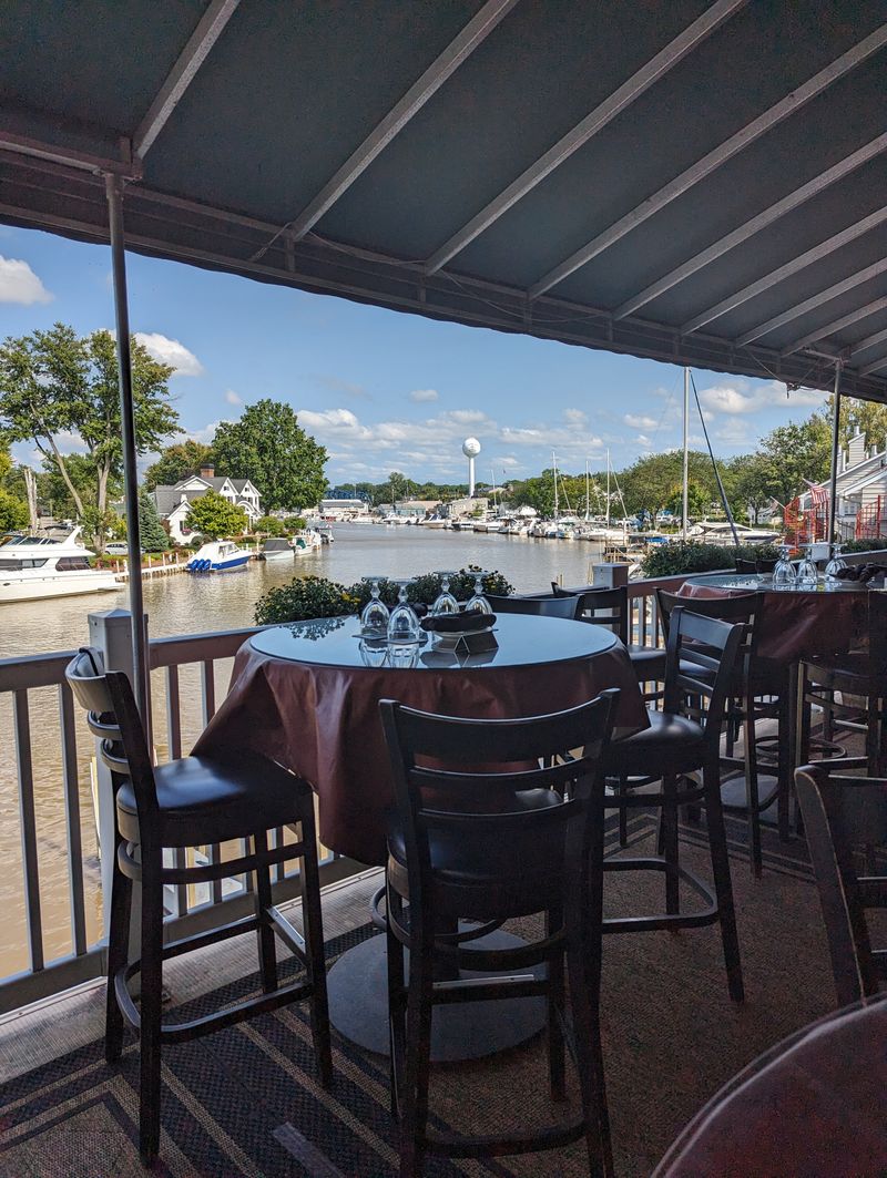 Fresh Lake Erie Seafood & Dockside Dining