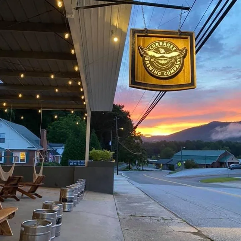 Tiny Taps, Big Flavor: Breweries and Cider From The Hills