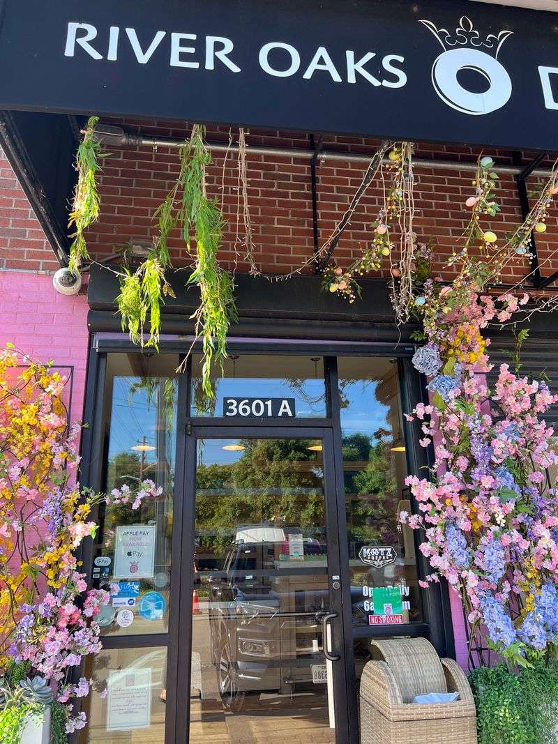 River Oaks Donuts (Houston)