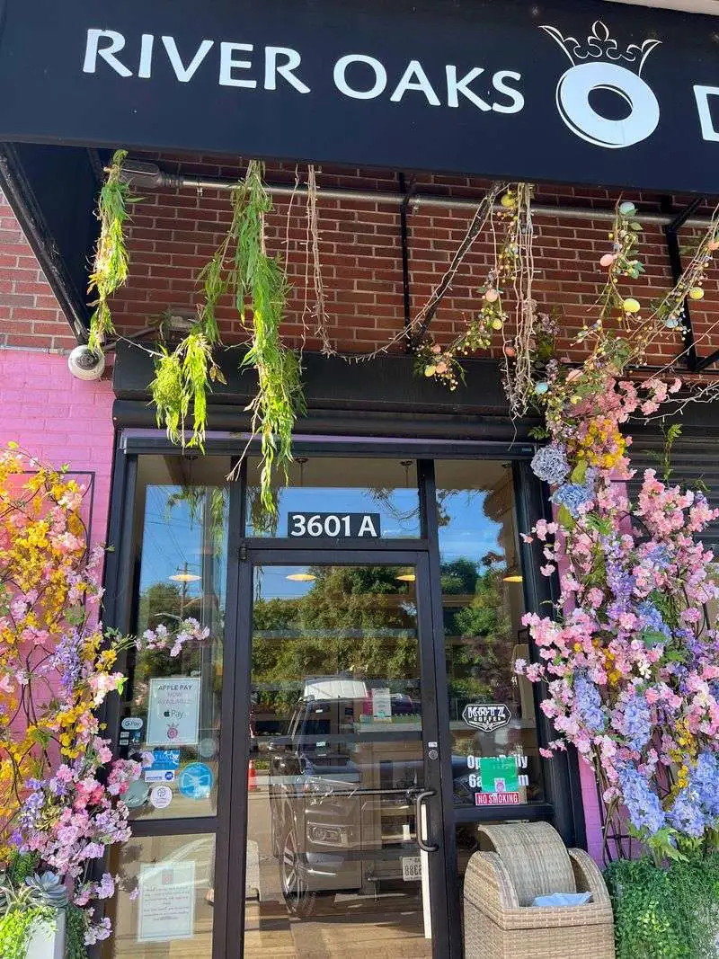 River Oaks Donuts (Houston)