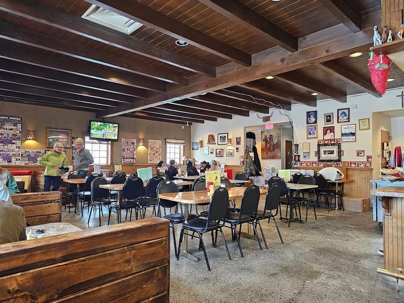 Horseman's Haven Caf&eacute;