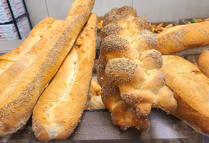 Beyond the pie: bread, rolls, and deli favorites