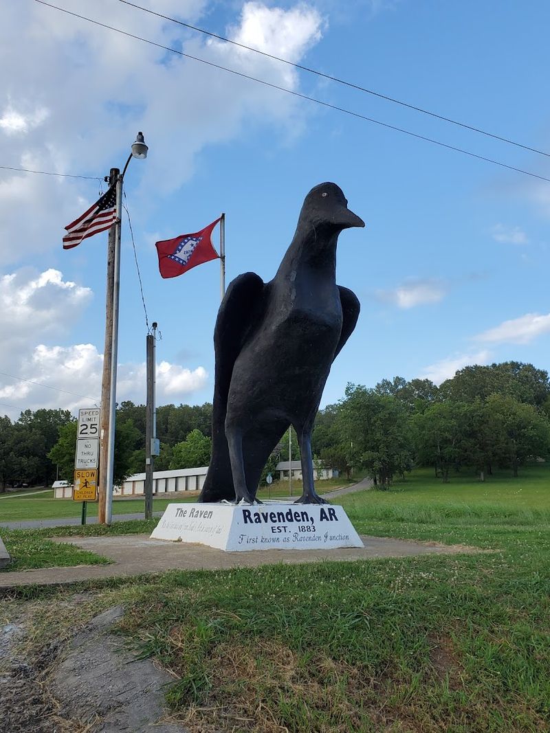 Big Raven Statue