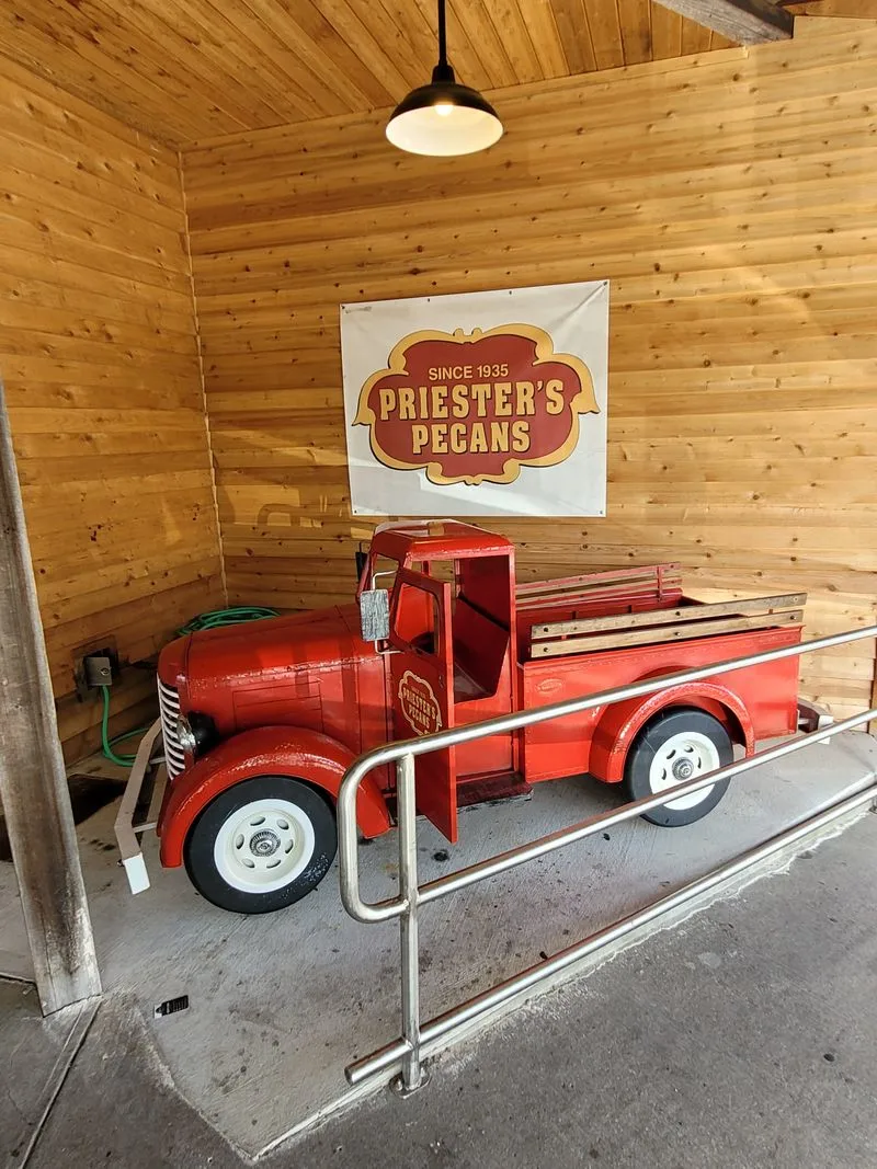 Making it a family stop: little extras that matter