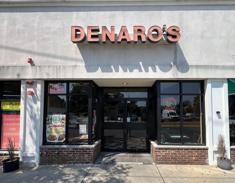 Denaro's Submarine Sandwiches (Dumont)