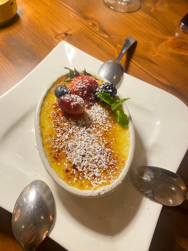 La Casa Pasta Restaurant 