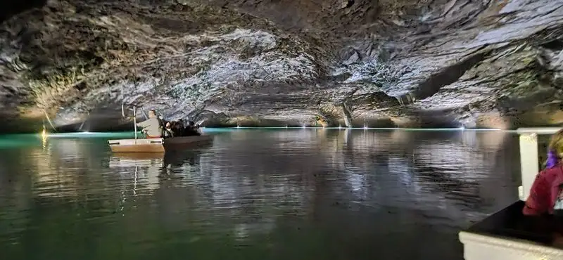 The Underground Boat Ride on America's Largest Underground Lake
