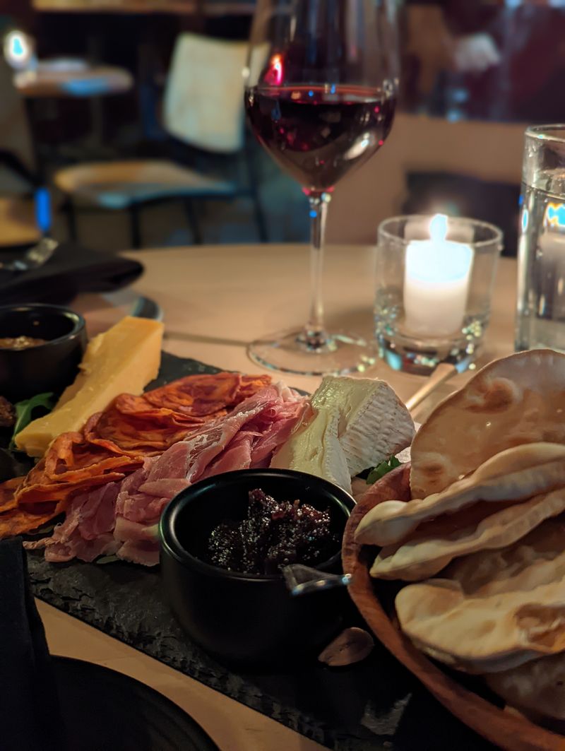 Ochos &mdash; Boise, ID