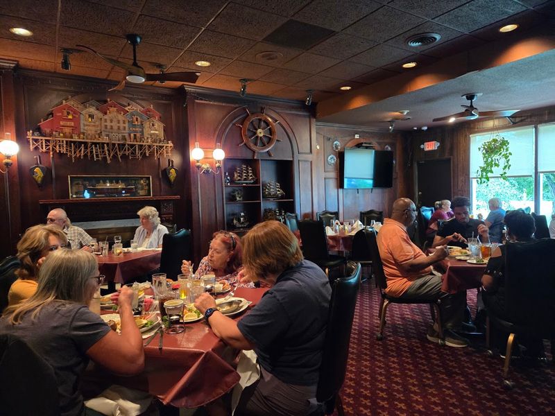 Chesapeake Seafood House &ndash; Springfield