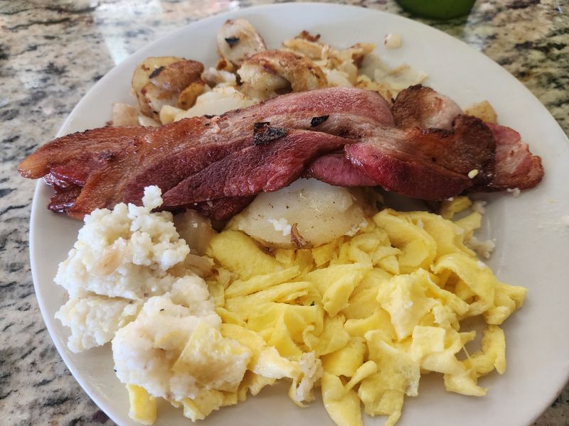 Local Tradition: The Daddypops Duo