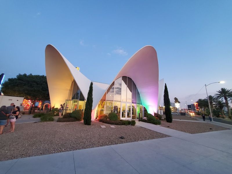 The Brilliant Nevada Gallery: A Climate-Controlled Indoor Experience