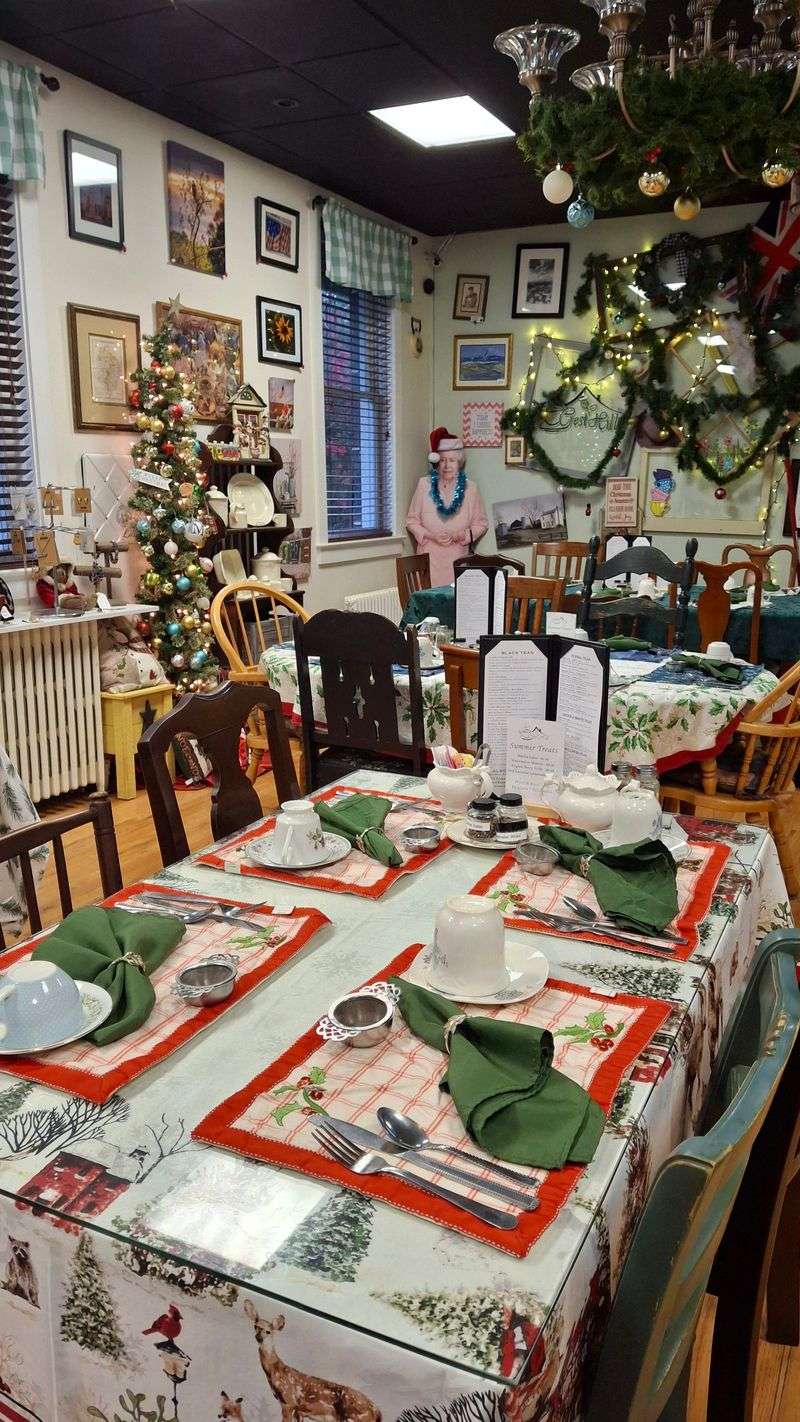 Crest Hill Tea Room &mdash; The Plains