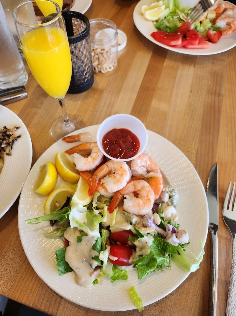 Bottomless Mimosas to Pair with Your Brunch