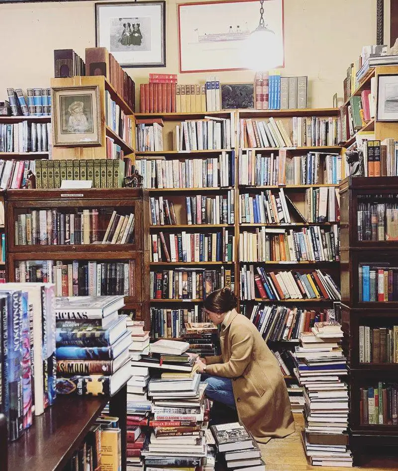 Community Hub for Book Lovers