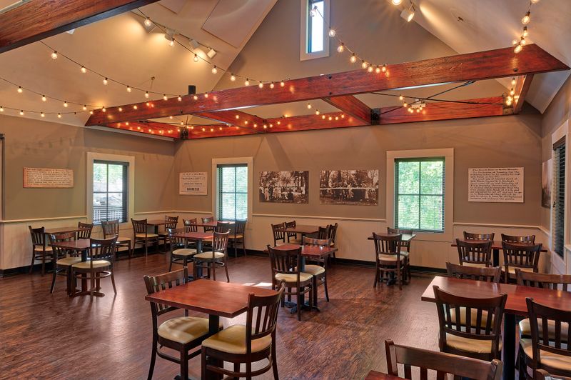 Timing, Hours, and Avoiding Lukewarm Plates