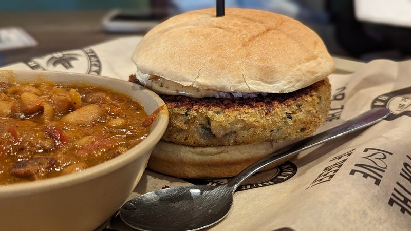 Gluten Friendly Confidence: Separate Fryer, Smart Options