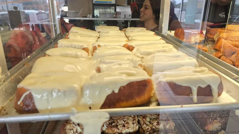 Cream cheese frosting and customization