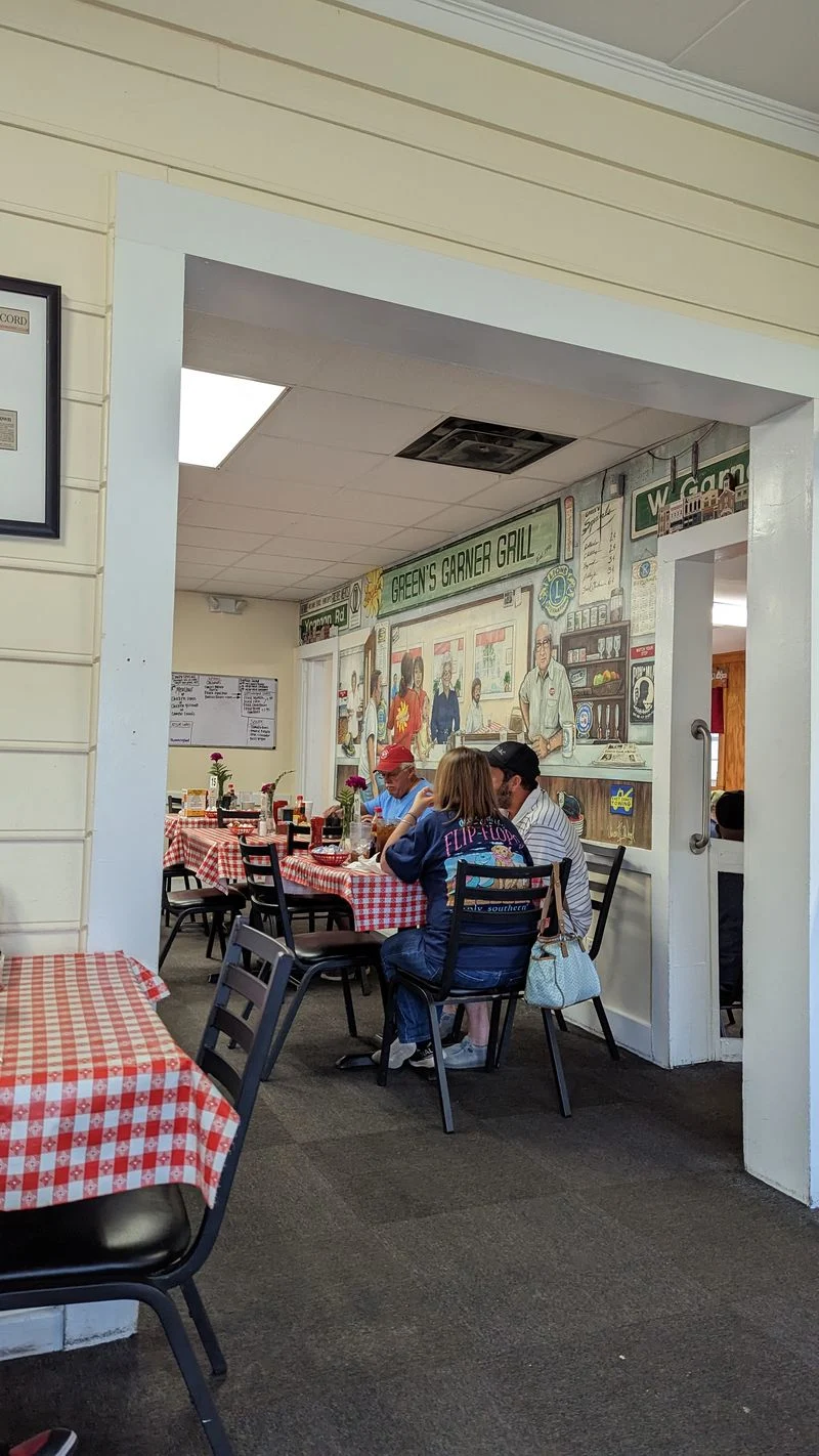 Warm, simple decor and a no-frills focus