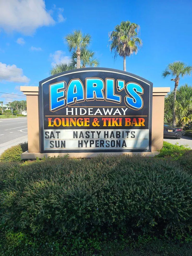 The Signature Thin-Crust Slice